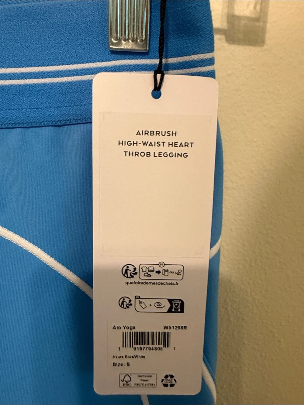 ALO  Women’s Yoga Blue Leggings with White Piping